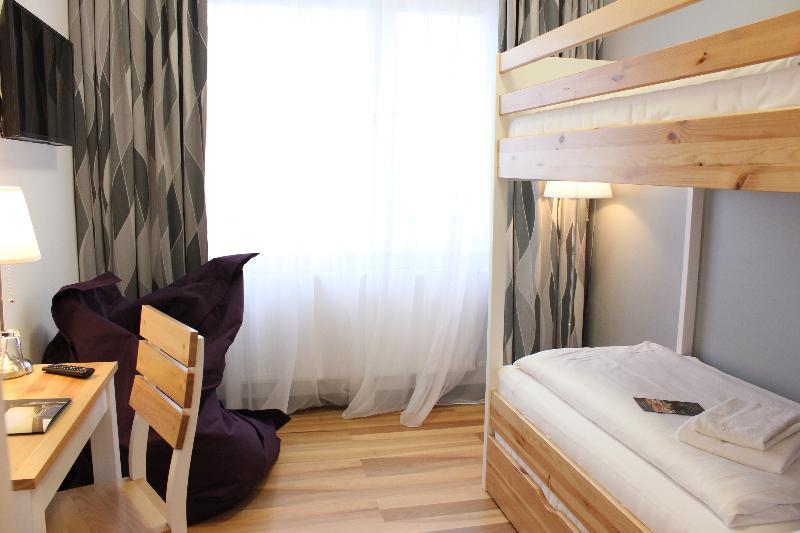 Hotel Luetzow Berlin Exterior photo